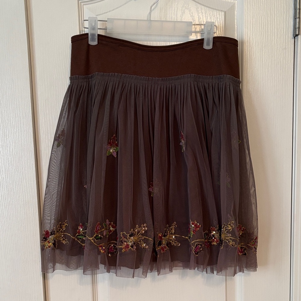 Chan Luu Vintage Women’s Brown Tulle Skirt with Floral Beading size Medium